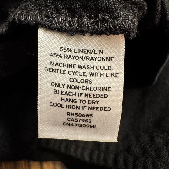 Caslon Women’s Black Linen Blend Shorts - Size Small - Elastic Waist & Pockets - Picture 11 of 11